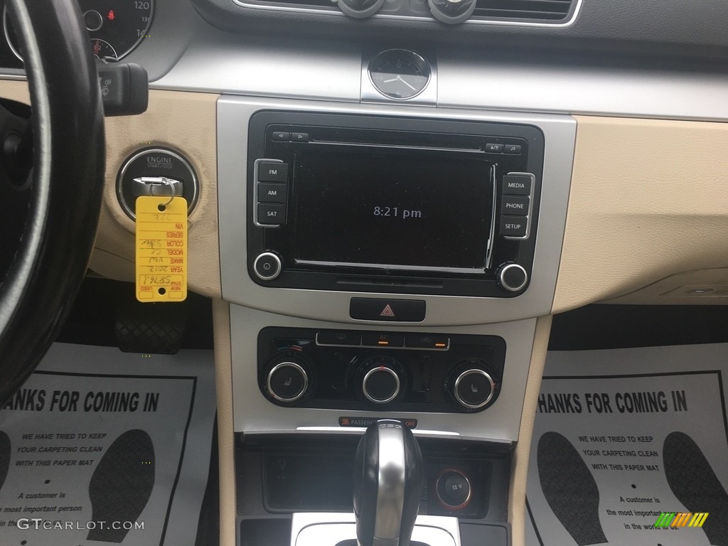 2012 CC Sport - Reflex Silver Metallic / Black/Cornsilk Beige photo #14