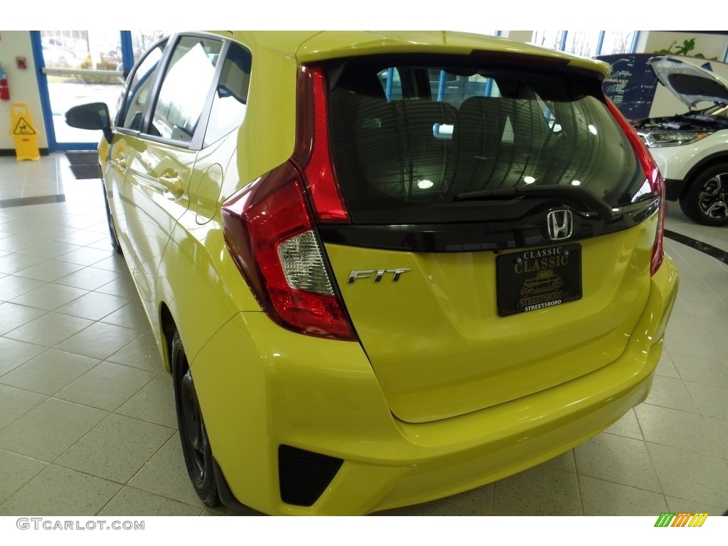 2015 Fit LX - Mystic Yellow Pearl / Black photo #9