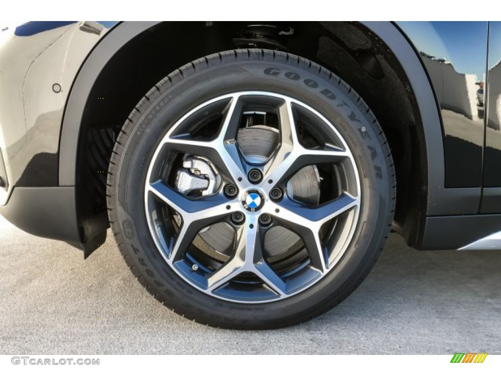 2019 X1 sDrive28i - Jet Black / Oyster/Black photo #9