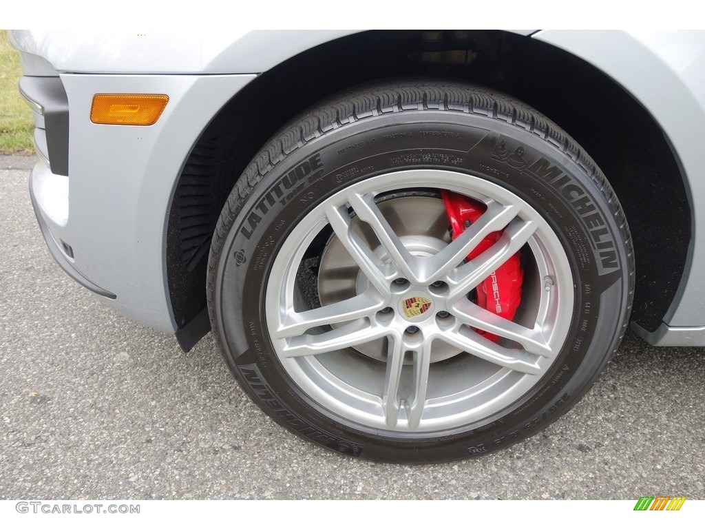 2016 Porsche Macan Turbo Wheel Photos