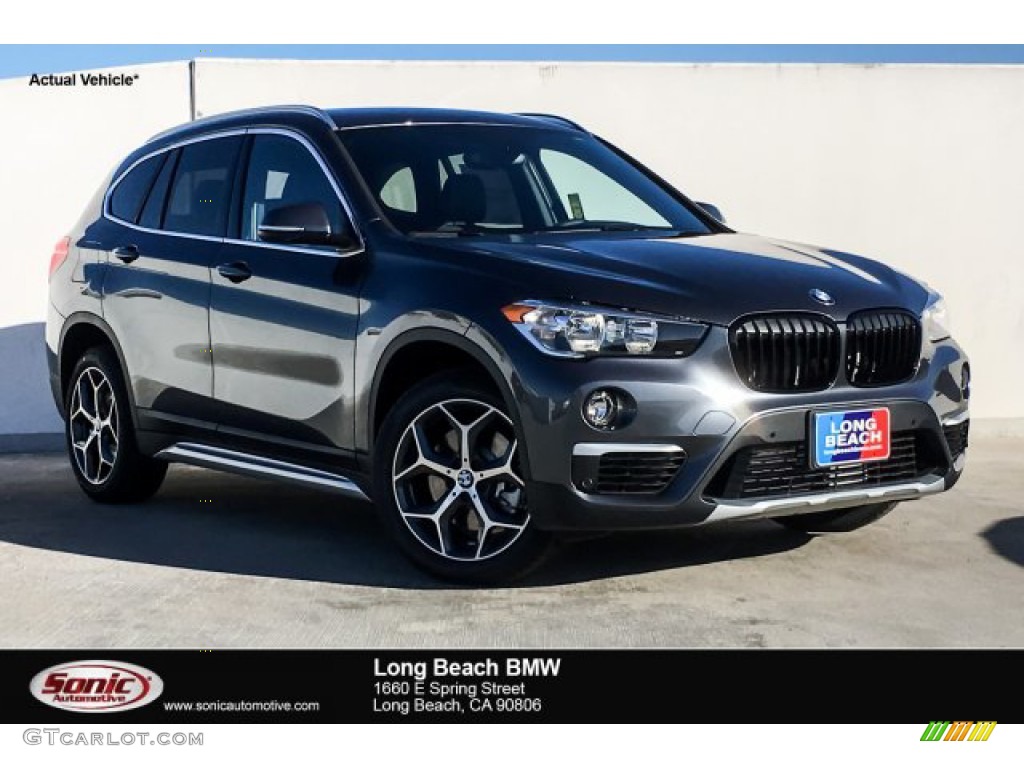 Mineral Grey Metallic BMW X1