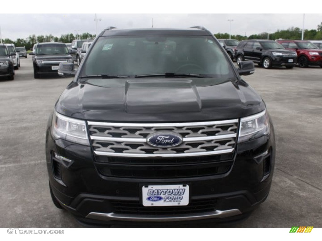 2018 Explorer XLT - Shadow Black / Ebony Black photo #2