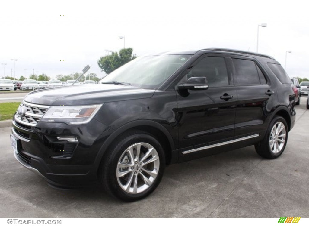 2018 Explorer XLT - Shadow Black / Ebony Black photo #3