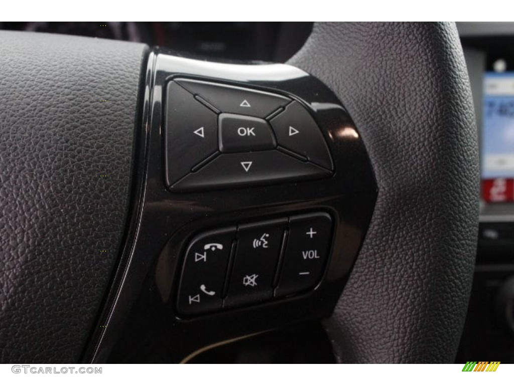 2018 Explorer XLT - Shadow Black / Ebony Black photo #21