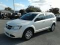 2018 White Noise Tri-Coat Dodge Journey SE #131190294