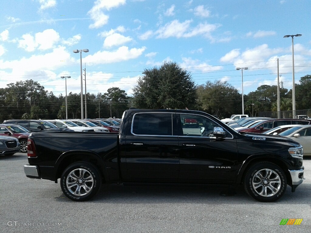 2019 1500 Long Horn Crew Cab 4x4 - Diamond Black Crystal Pearl / Mountain Brown/Light Frost Beige photo #6