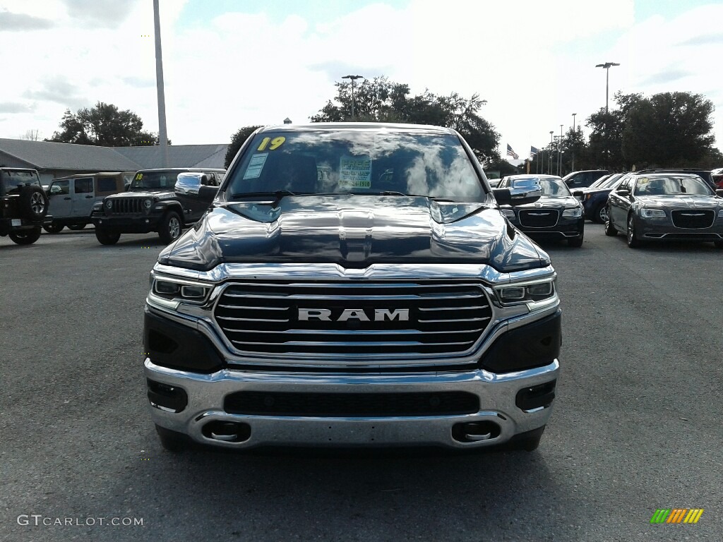 2019 1500 Long Horn Crew Cab 4x4 - Diamond Black Crystal Pearl / Mountain Brown/Light Frost Beige photo #8