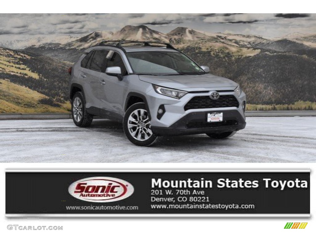 2019 Silver Sky Metallic Toyota Rav4 Xle Awd 131190165