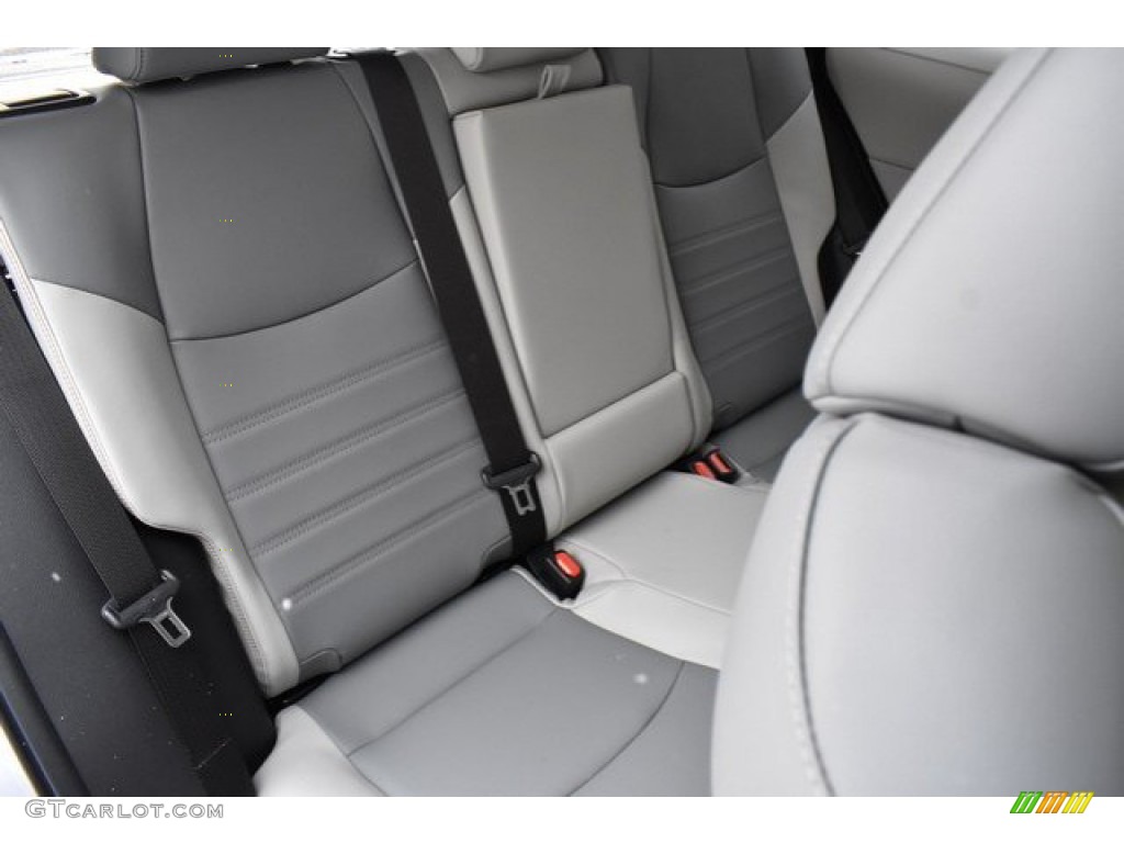 2019 RAV4 XLE AWD - Silver Sky Metallic / Light Gray photo #19