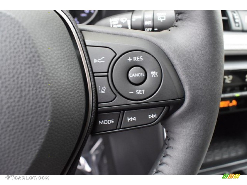 2019 Toyota RAV4 XLE AWD Light Gray Steering Wheel Photo #131196015