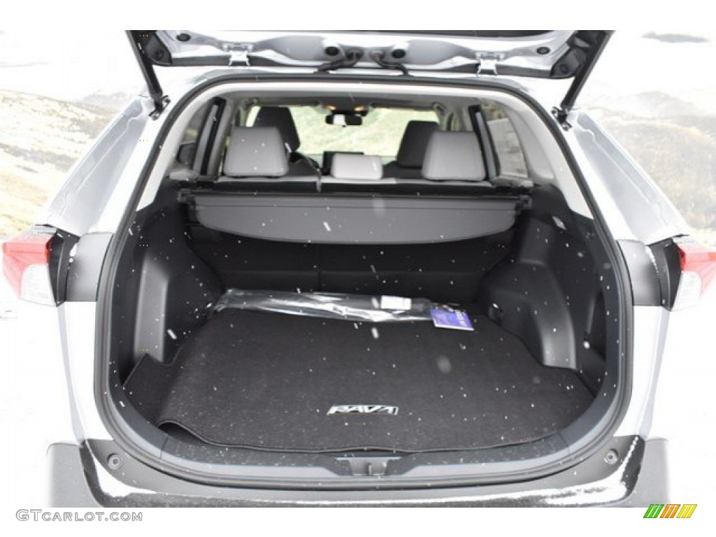 2019 Toyota RAV4 XLE AWD Trunk Photo #131196072