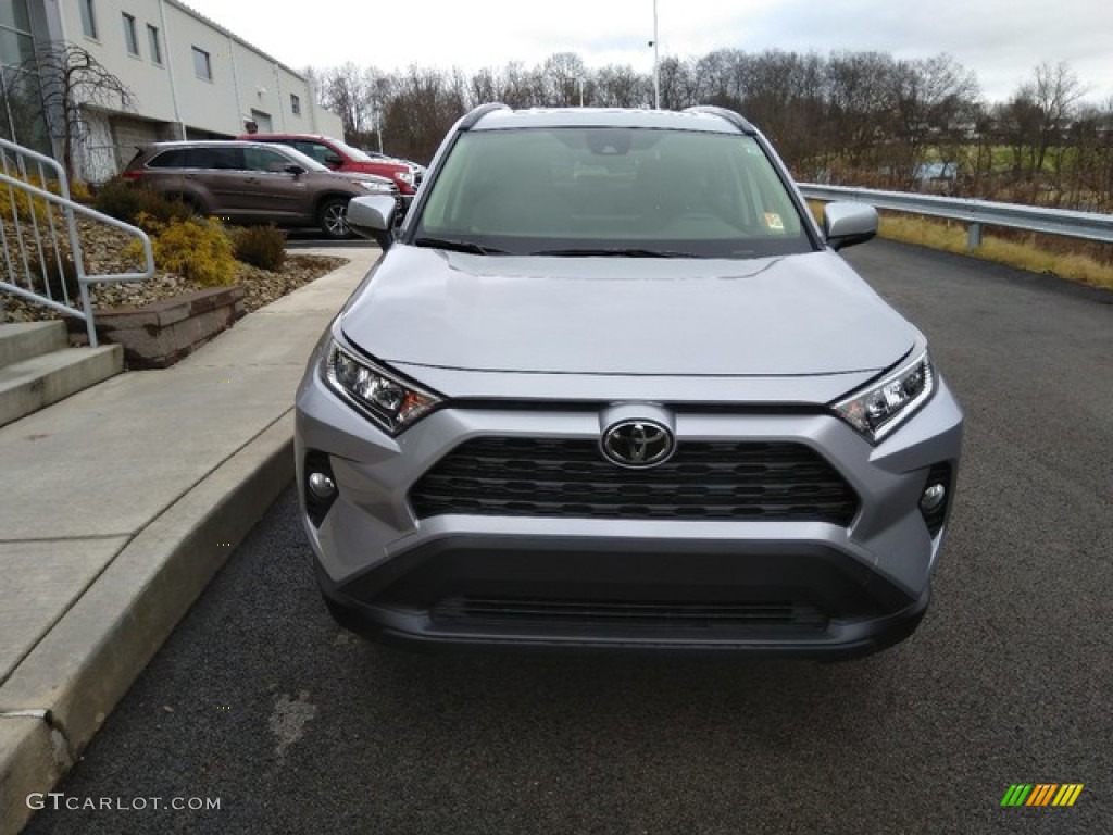 2019 RAV4 XLE AWD - Silver Sky Metallic / Light Gray photo #8