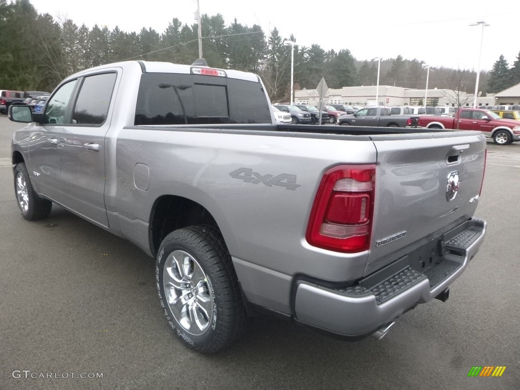 2019 1500 Big Horn Crew Cab 4x4 - Billett Silver Metallic / Black/Diesel Gray photo #3