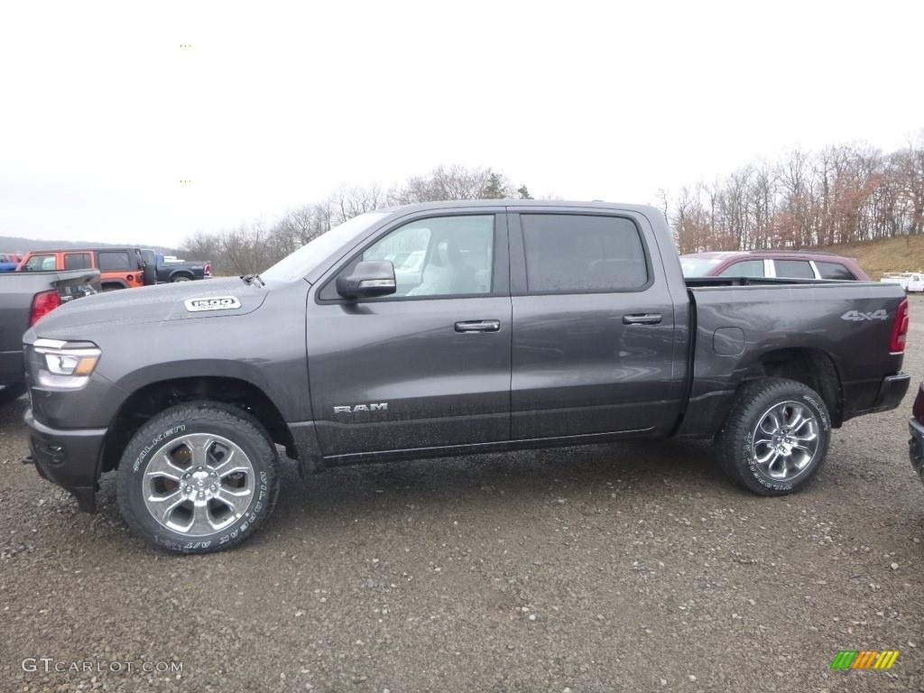 2019 1500 Big Horn Crew Cab 4x4 - Granite Crystal Metallic / Black photo #3