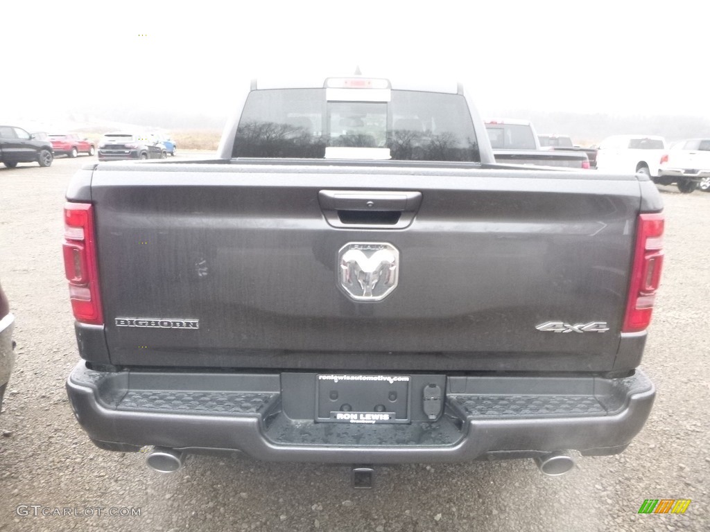 2019 1500 Big Horn Crew Cab 4x4 - Granite Crystal Metallic / Black photo #5