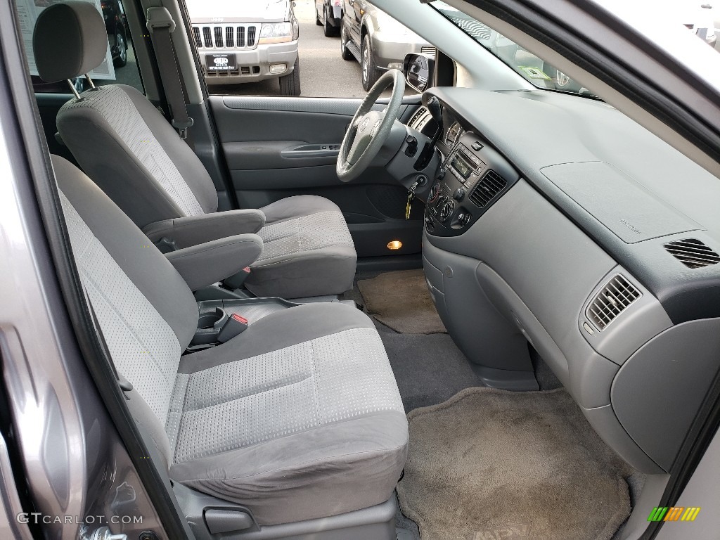 2005 MPV LX - Sunlight Silver Metallic / Gray photo #11