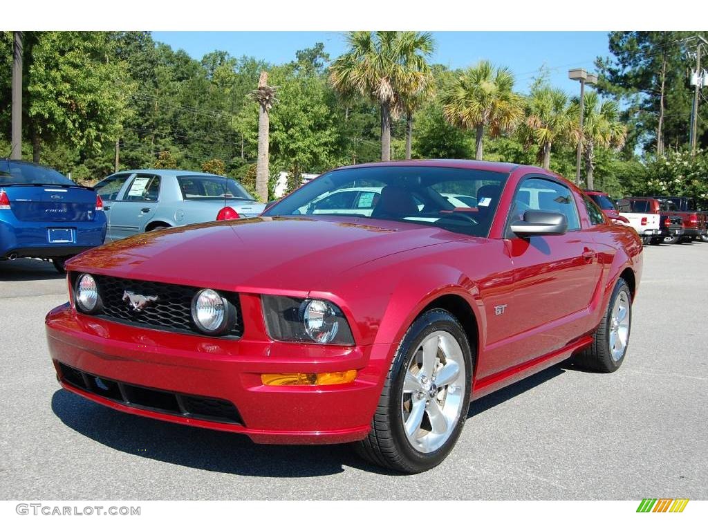 2006 Mustang GT Premium Coupe - Redfire Metallic / Red/Dark Charcoal photo #11