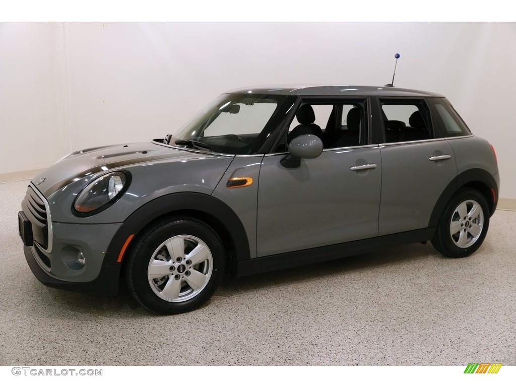 Moonwalk Grey 2019 Mini Hardtop Cooper 4 Door Exterior Photo #131214266
