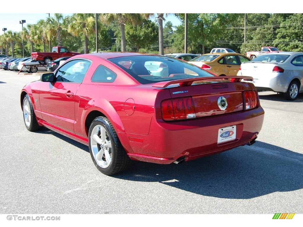 2006 Mustang GT Premium Coupe - Redfire Metallic / Red/Dark Charcoal photo #16