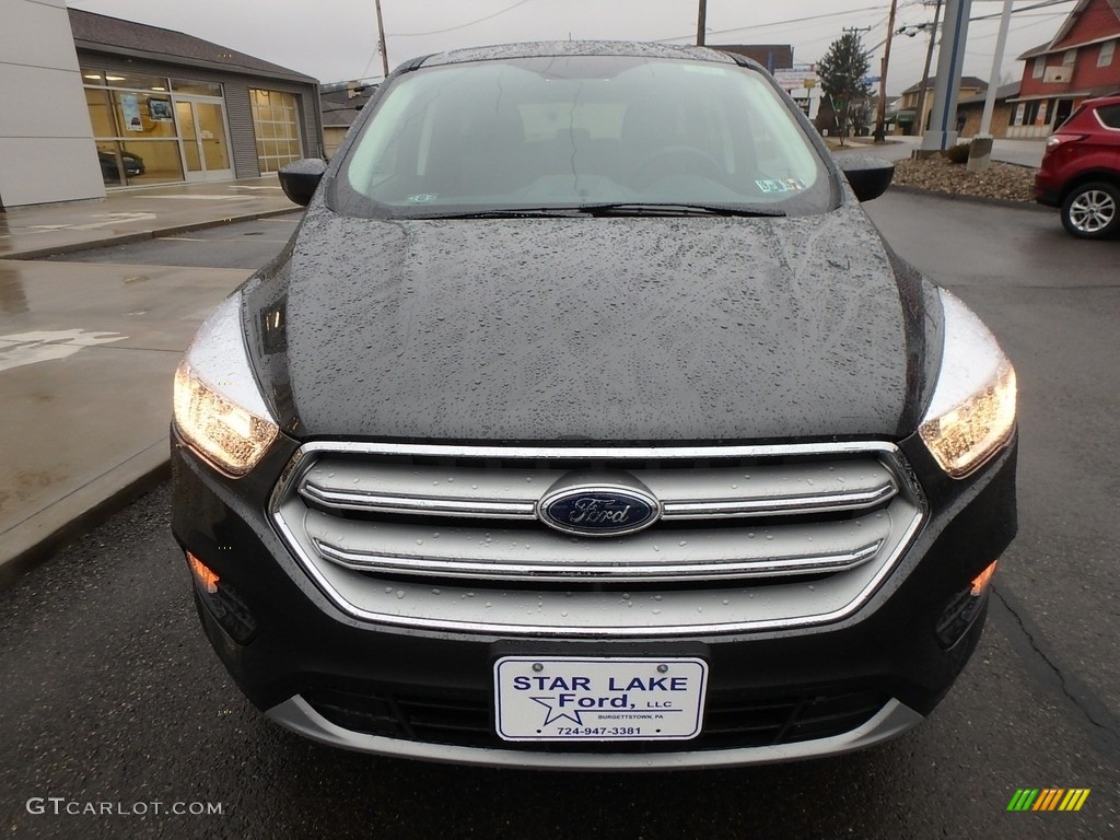 2019 Escape SE 4WD - Magnetic / Chromite Gray/Charcoal Black photo #2