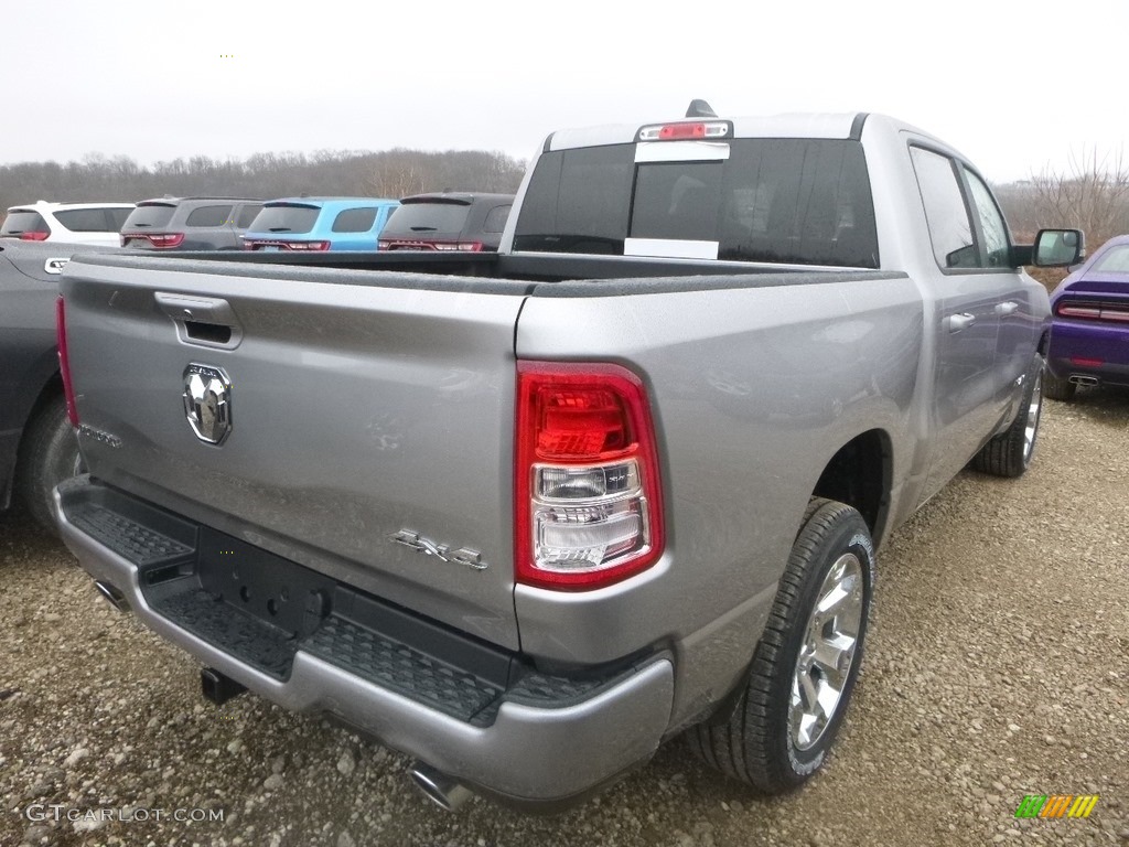 2019 1500 Big Horn Crew Cab 4x4 - Billett Silver Metallic / Black/Light Mountain Brown photo #6