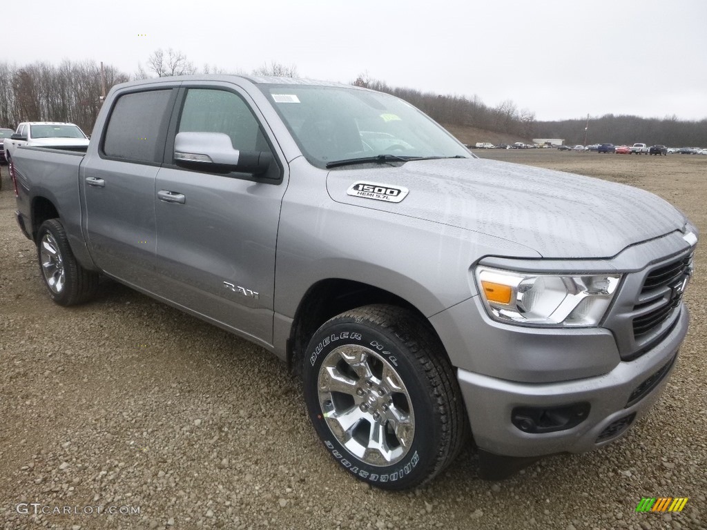 2019 1500 Big Horn Crew Cab 4x4 - Billett Silver Metallic / Black/Light Mountain Brown photo #8