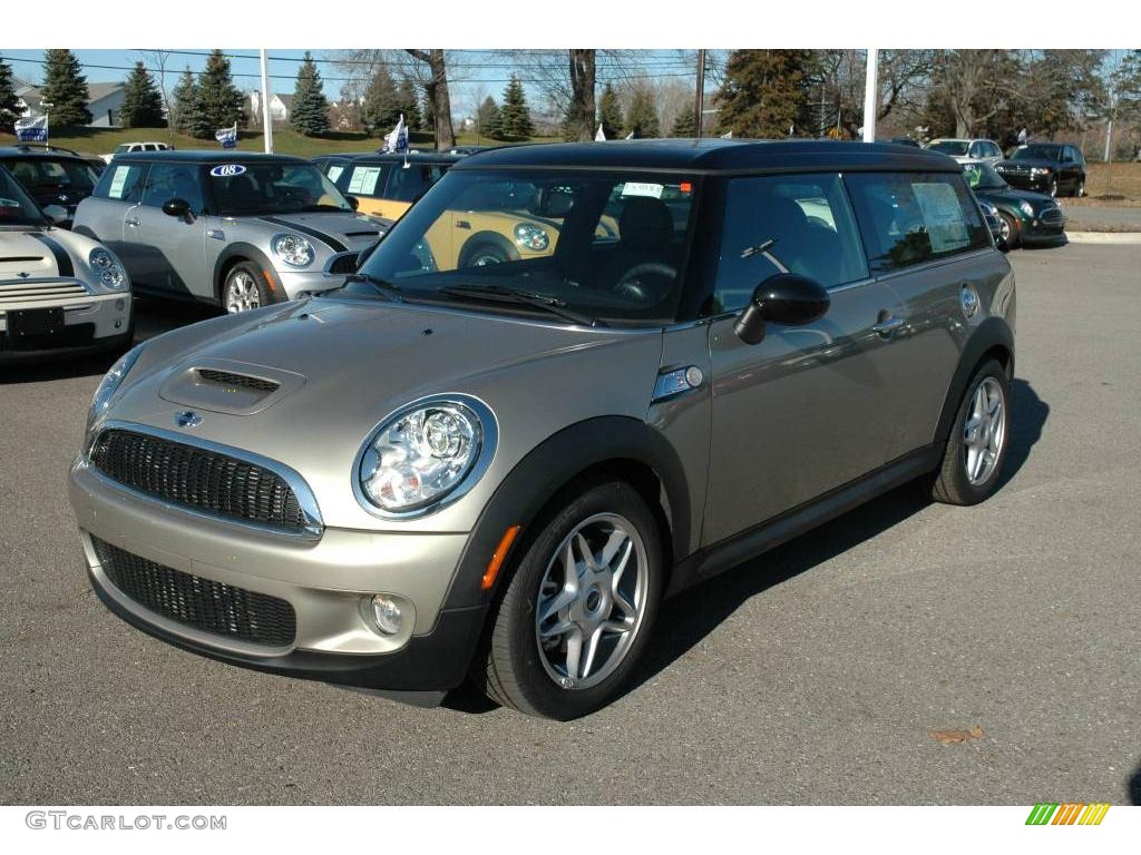 Sparkling Silver Metallic Mini Cooper