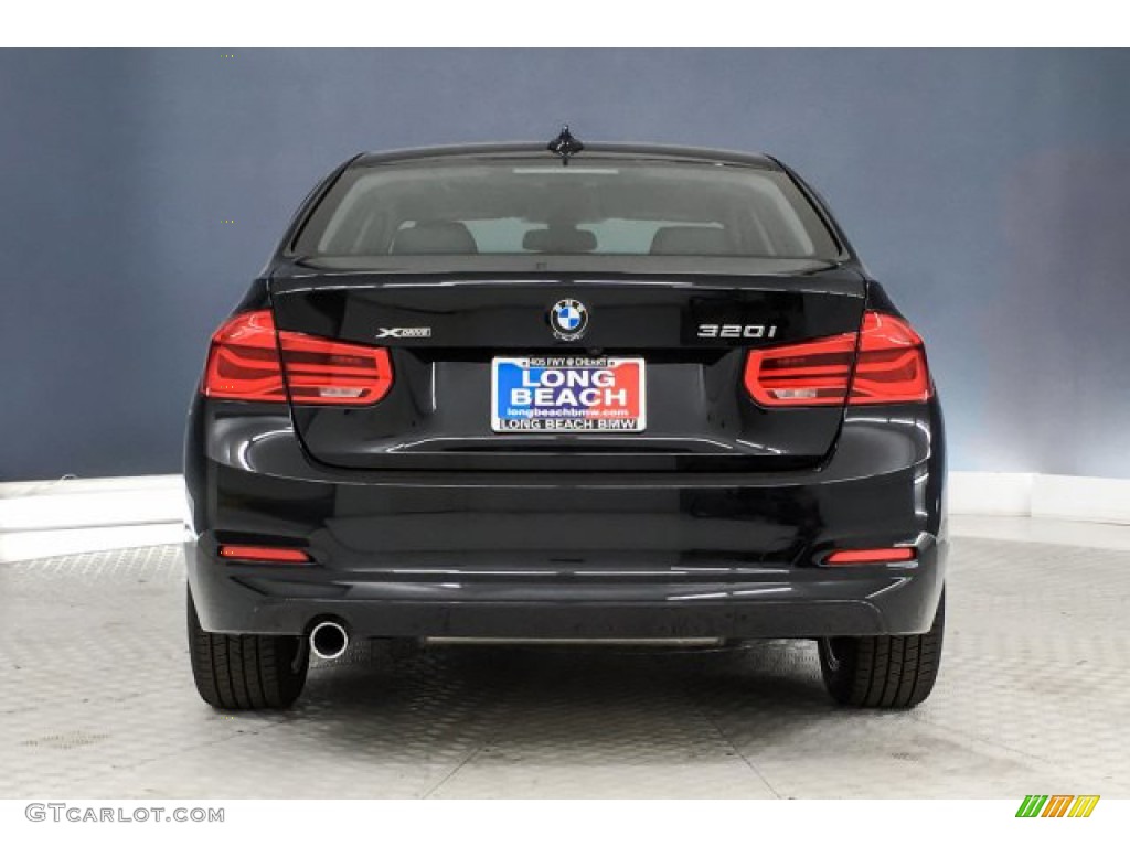 2018 3 Series 320i xDrive Sedan - Black Sapphire Metallic / Black photo #3
