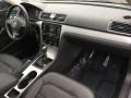 Platinum Gray Metallic - Passat 2.5L SE Photo No. 23