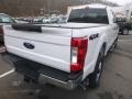 Oxford White - F350 Super Duty XLT Crew Cab 4x4 Photo No. 2