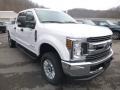 Oxford White - F350 Super Duty XLT Crew Cab 4x4 Photo No. 3