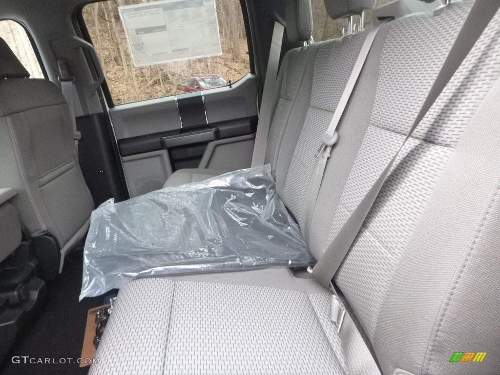 2019 F350 Super Duty XLT Crew Cab 4x4 - Oxford White / Earth Gray photo #8