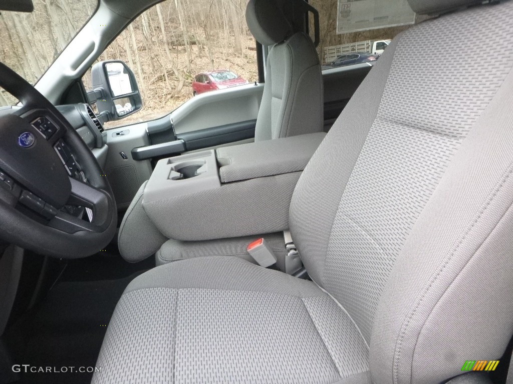 2019 F350 Super Duty XLT Crew Cab 4x4 - Oxford White / Earth Gray photo #11