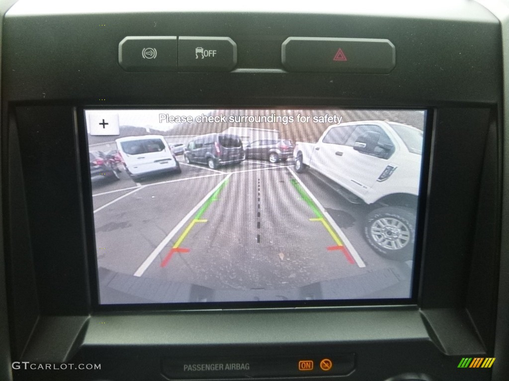 2019 F350 Super Duty XLT Crew Cab 4x4 - Oxford White / Earth Gray photo #15