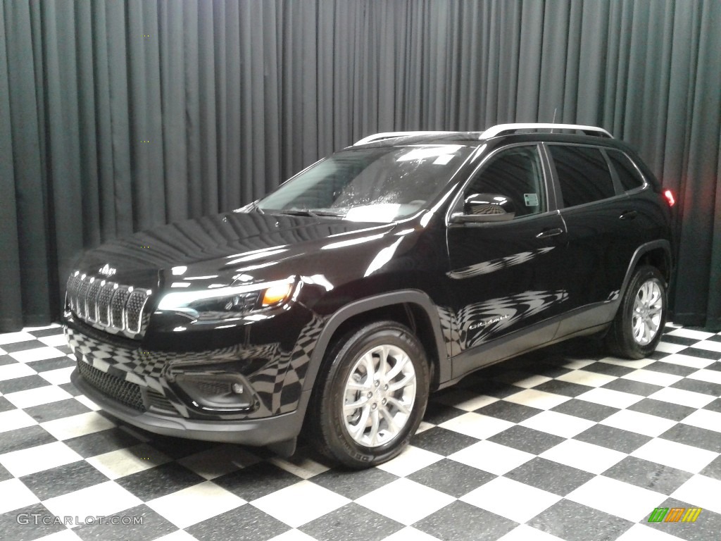 2019 Cherokee Latitude - Diamond Black Crystal Pearl / Black photo #2