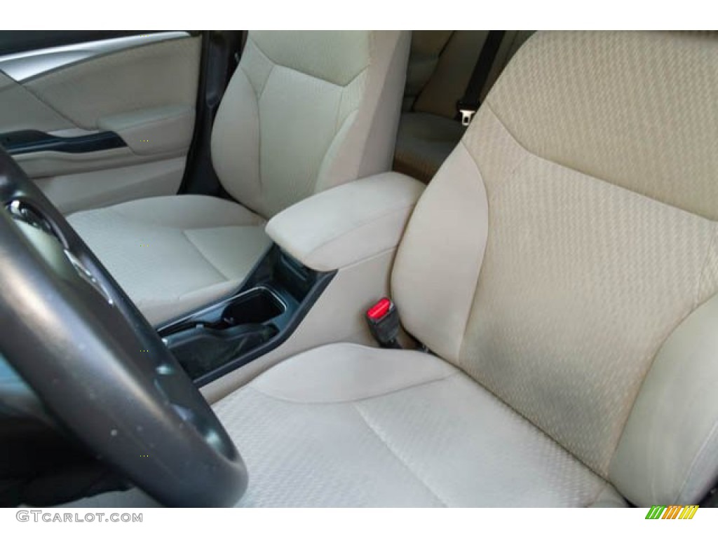 2015 Civic EX Sedan - Taffeta White / Beige photo #17