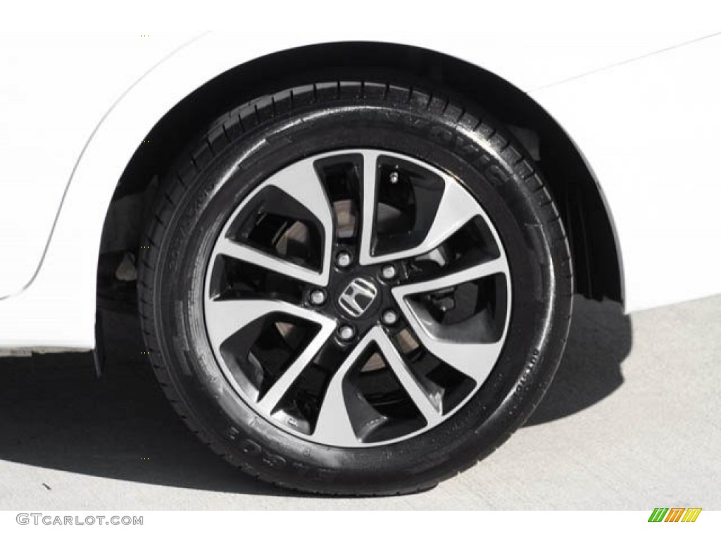 2015 Civic EX Sedan - Taffeta White / Beige photo #37