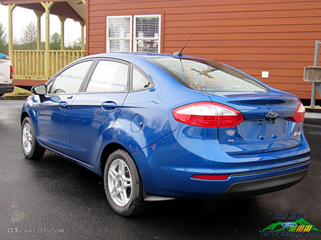 2019 Fiesta SE Sedan - Lightning Blue / Charcoal Black photo #3