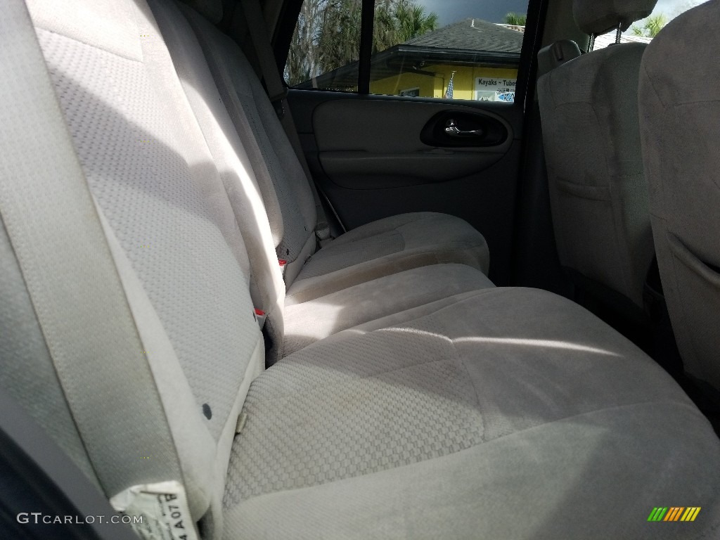 2007 TrailBlazer LS 4x4 - Moondust Metallic / Light Gray photo #21