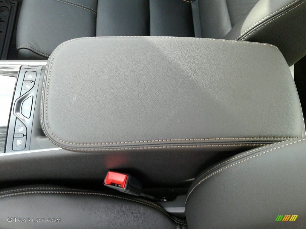 2019 Impala Premier - Black / Jet Black photo #19