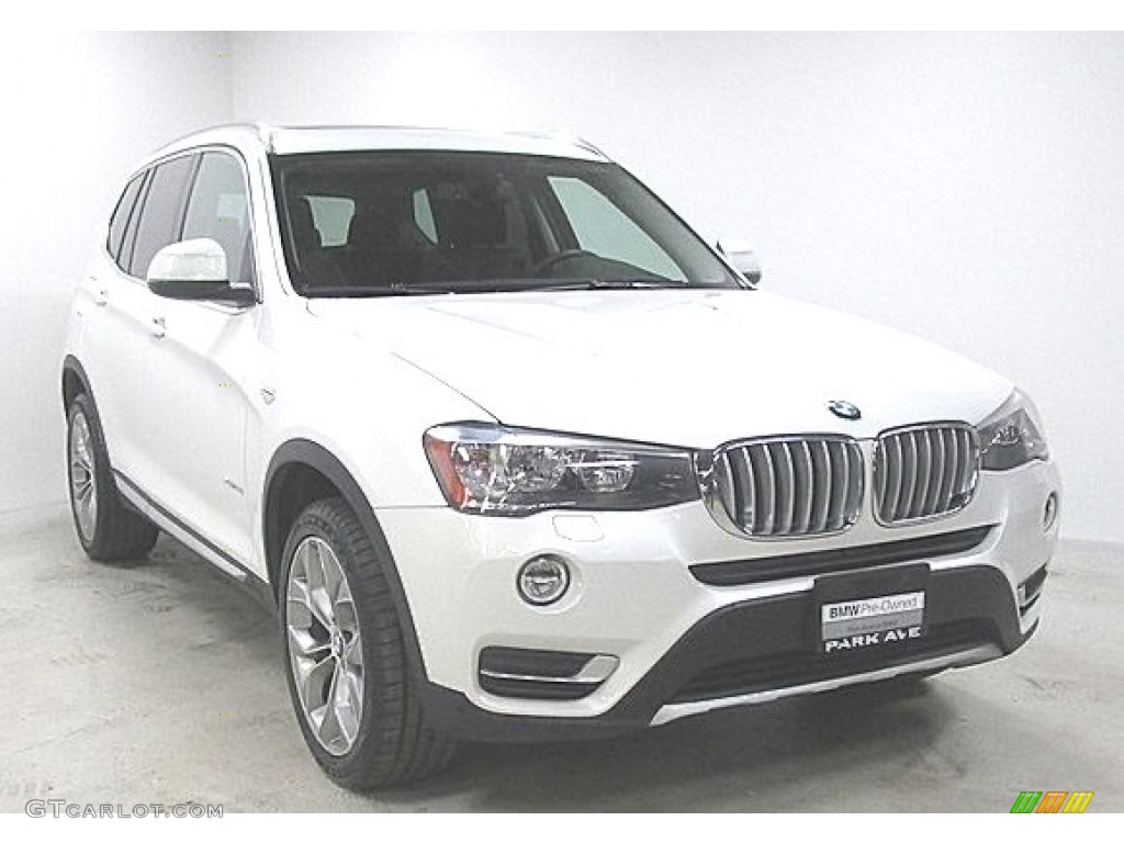 2016 X3 xDrive28i - Mineral White Metallic / Mocha photo #5