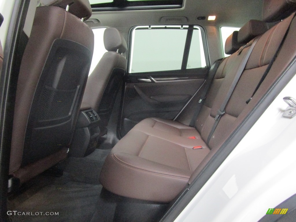 2016 X3 xDrive28i - Mineral White Metallic / Mocha photo #12
