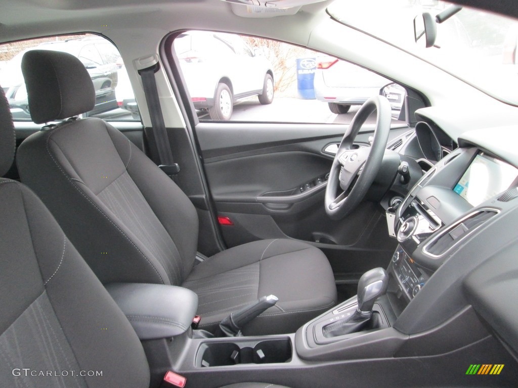 2017 Focus SEL Hatch - Kona Blue / Charcoal Black photo #16