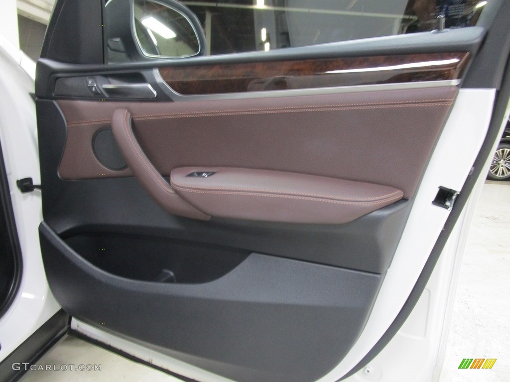 2016 X3 xDrive28i - Mineral White Metallic / Mocha photo #13