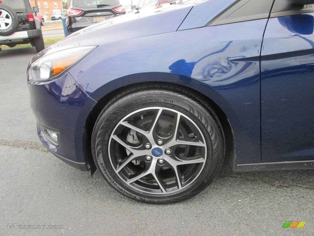 2017 Ford Focus SEL Hatch Wheel Photo #131237445