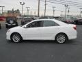 Super White - Camry Hybrid XLE Photo No. 9