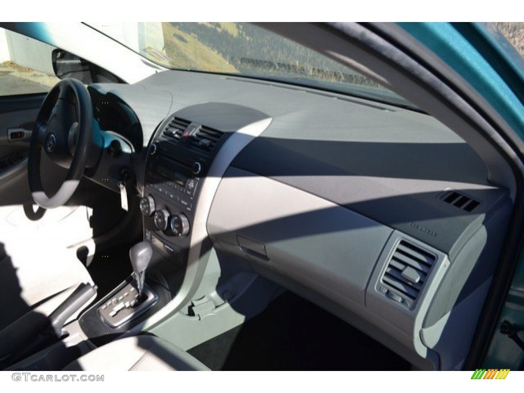 2010 Corolla LE - Blue Streak Metallic / Ash photo #16