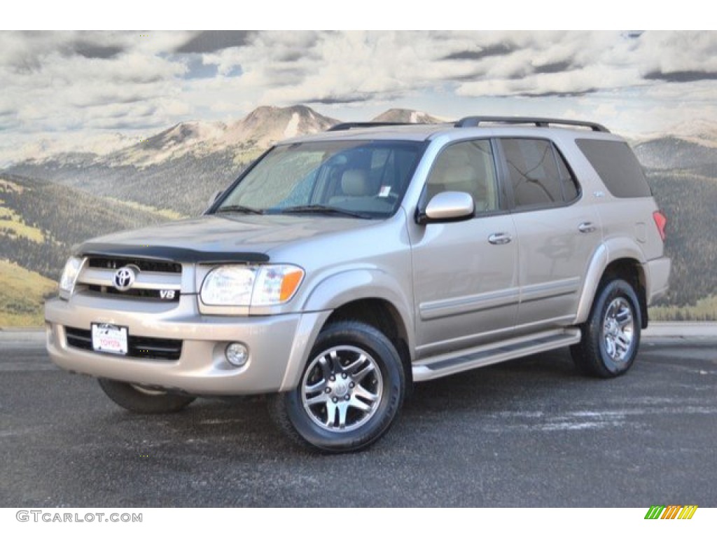 2007 Sequoia SR5 4WD - Desert Sand Mica / Taupe photo #5