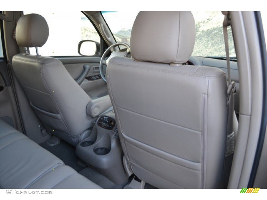 2007 Sequoia SR5 4WD - Desert Sand Mica / Taupe photo #22