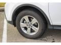 Super White - RAV4 XLE Photo No. 14